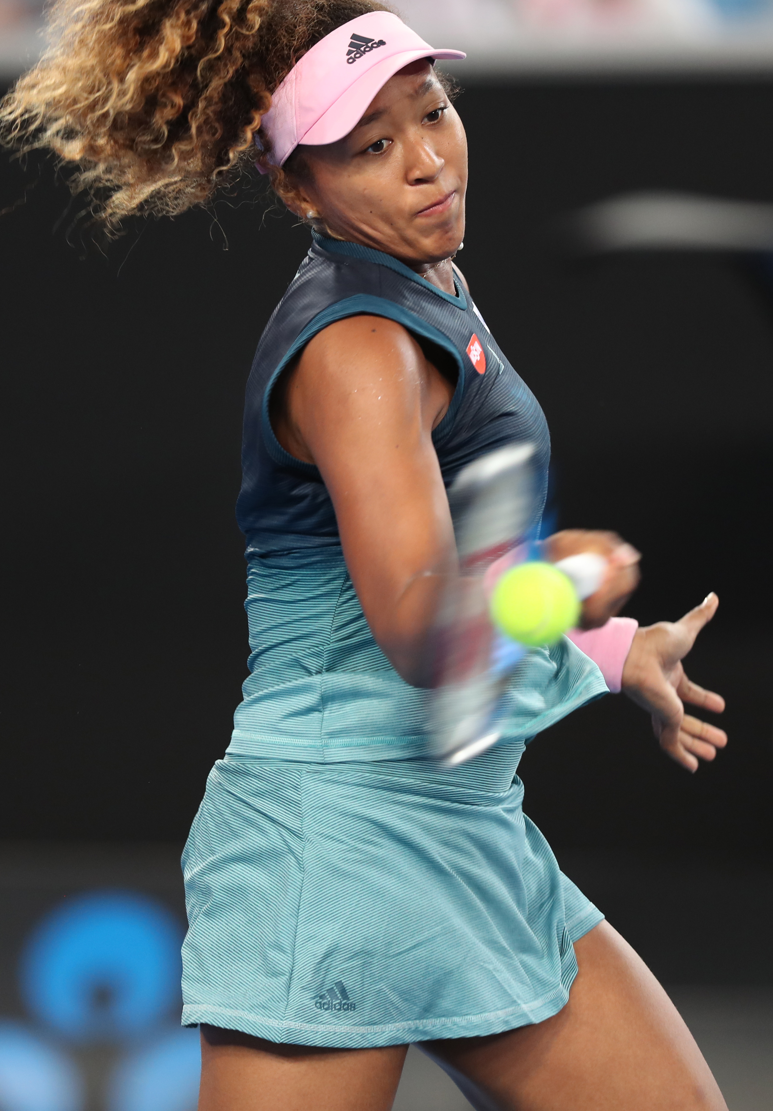 SKT带队取胜！，大坂直美重要时刻比赛局势复杂再创辉煌时刻