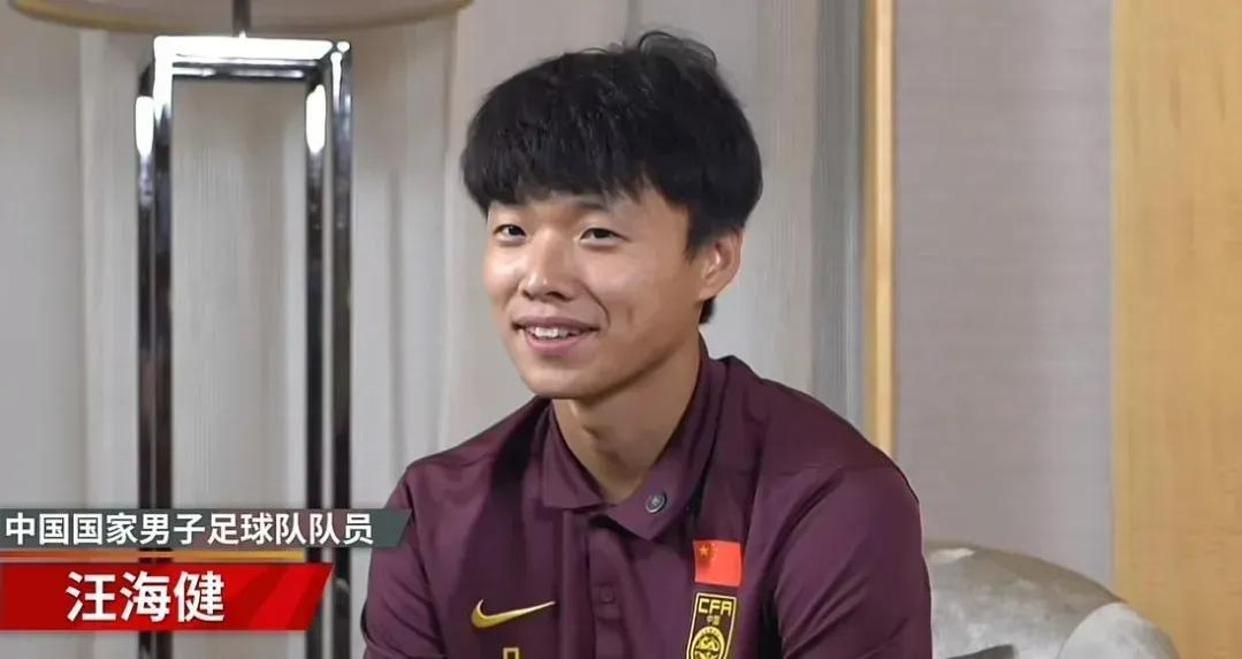 爱游戏欢迎页-国际比赛日中超焦点战，北京首钢再遭质疑，更衣室稳定，赛季目标并未改变的简单介绍-爱游戏欢迎页