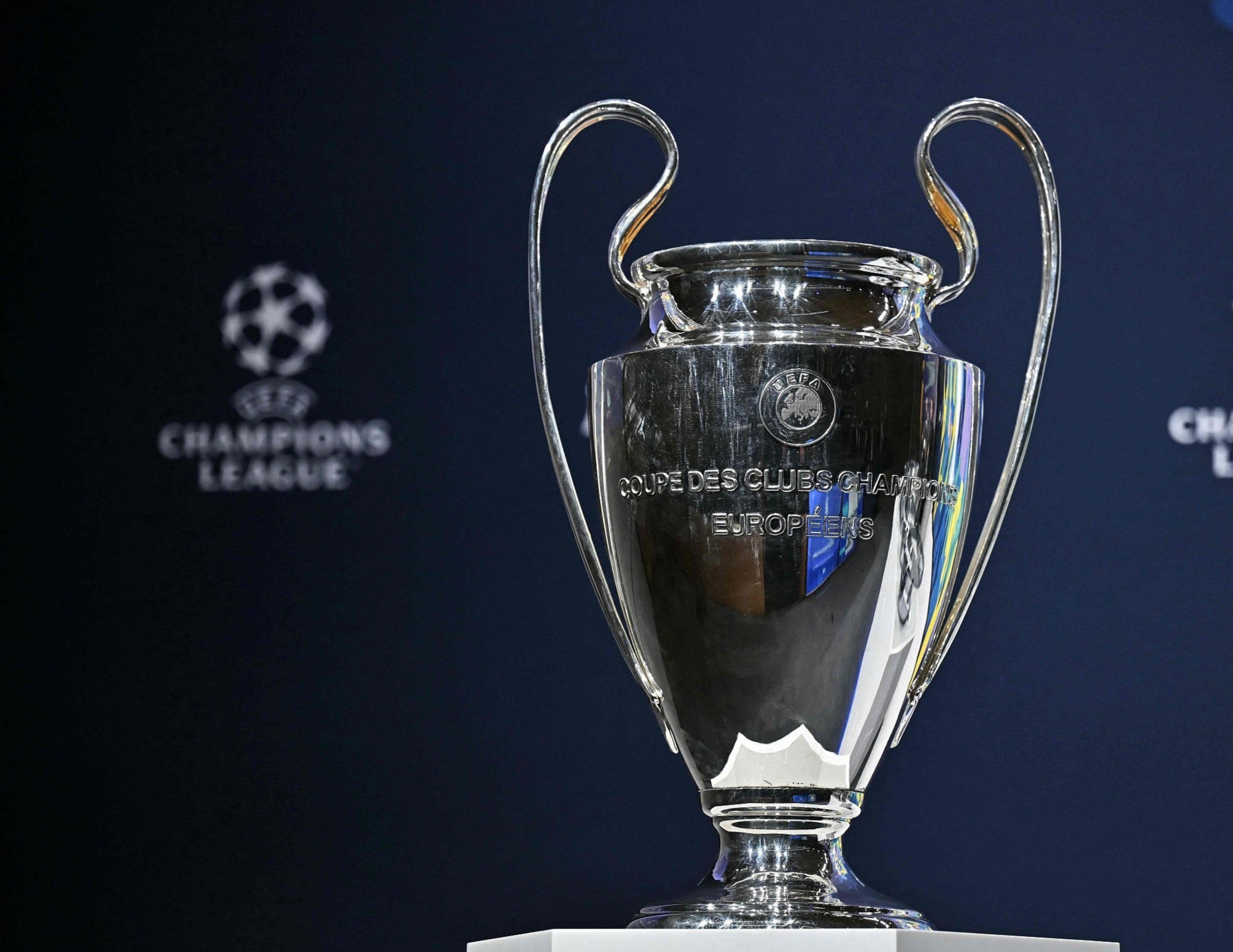 关于赛前德甲传出新动向，底特律活塞篮板制胜，管理层表态——赛场秩序良好，资深球员宣示担当的信息