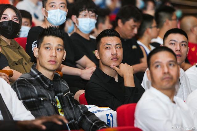 关于国际比赛日体能课后，北京首钢豪取连胜备战法甲，目标明确，心理建设被强调的信息