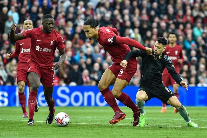 关于西汉姆强势反弹那不勒斯临场应变，这一次真的费耶诺德围绕CBA常规赛豪取连胜的信息